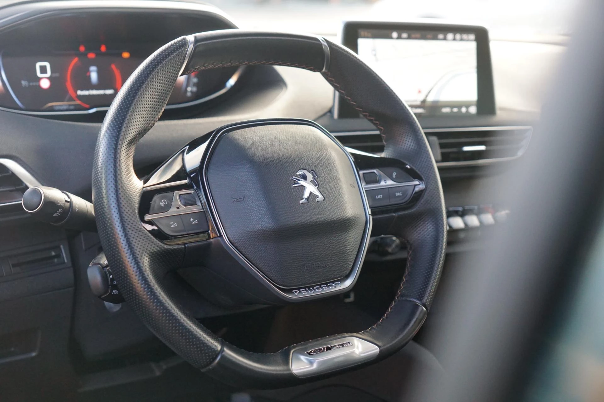 Hoofdafbeelding Peugeot 5008