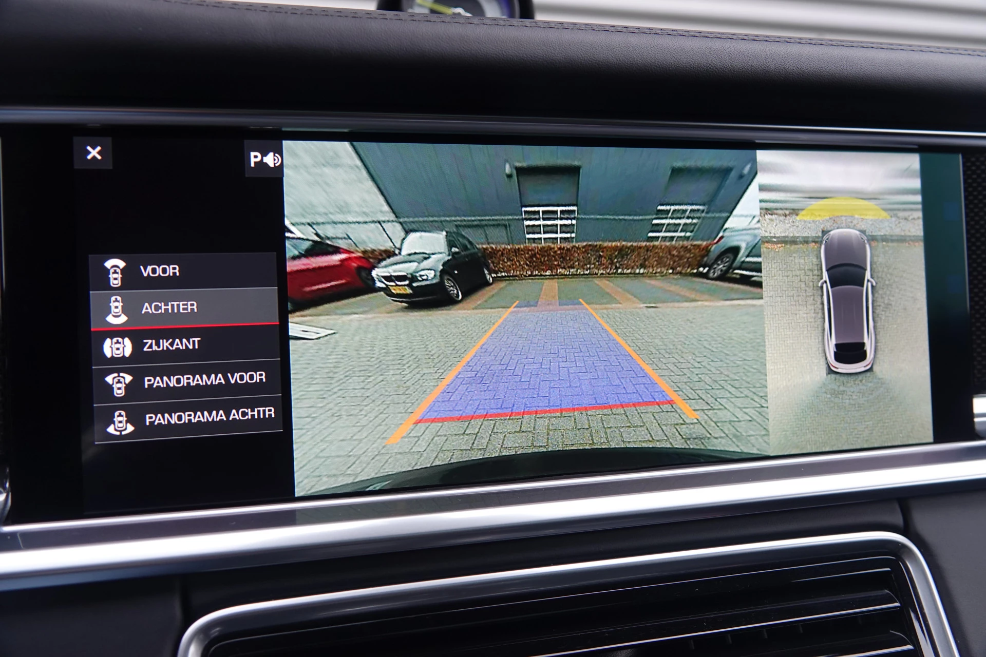 Hoofdafbeelding Porsche Panamera