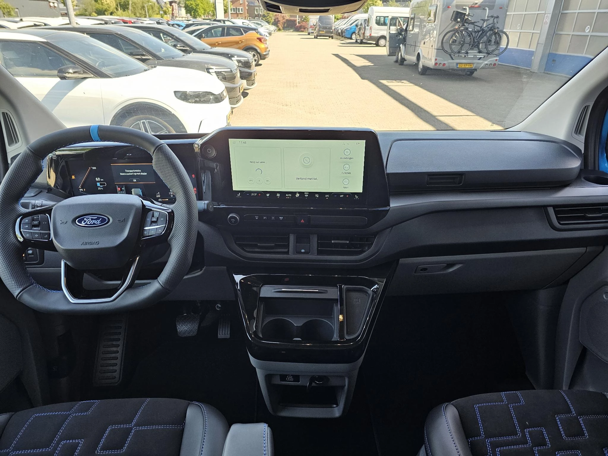Hoofdafbeelding Ford E-Transit Custom