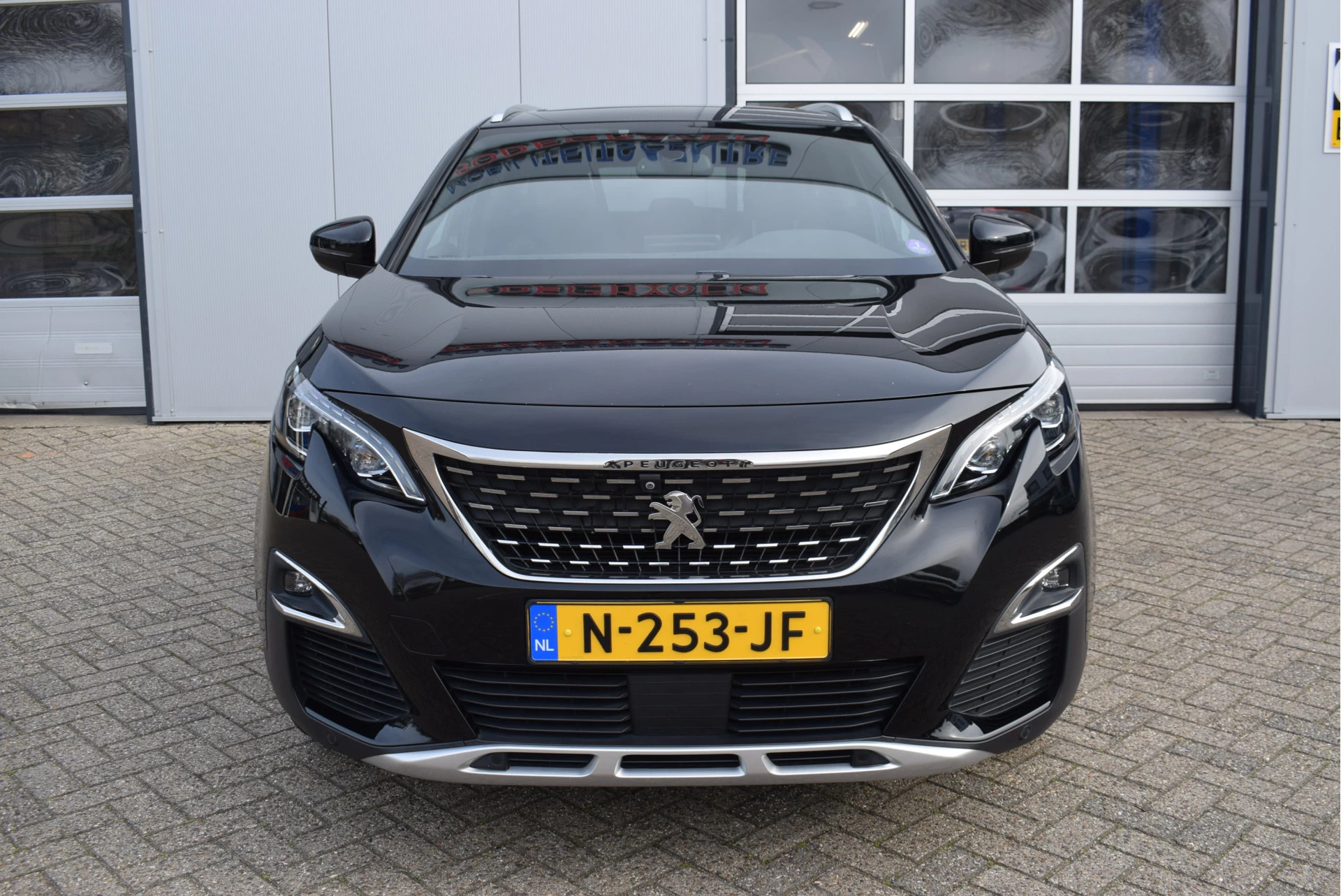 Hoofdafbeelding Peugeot 5008