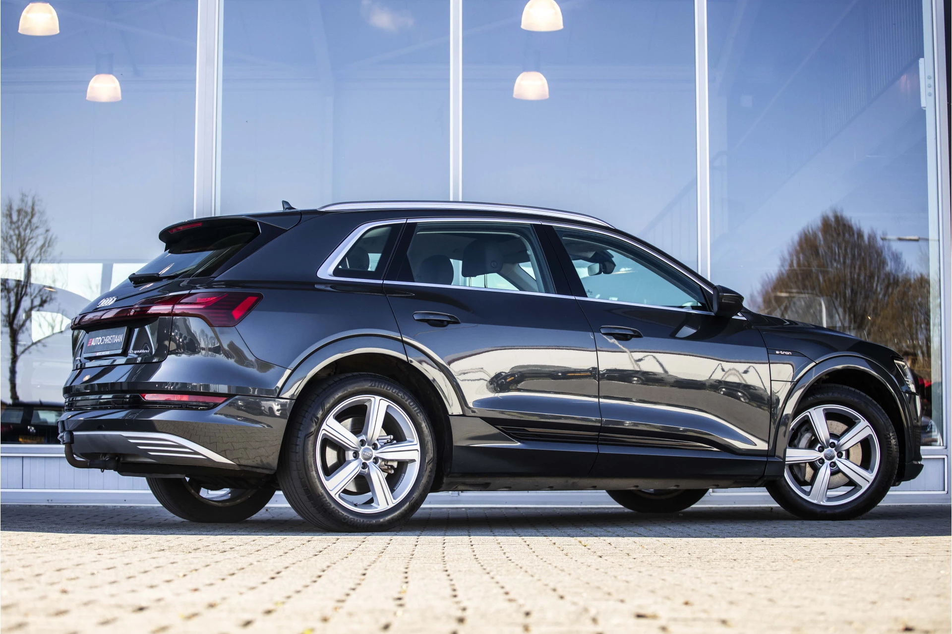 Hoofdafbeelding Audi e-tron