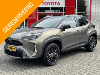 Toyota Yaris Cross 1.5 Hybrid Adventure NAVI HEAD-UP ELEK-KLEP PARK-SENSOREN STUUR/STOELVERWARMING BLIND SPOT JBL-AUDIO DRAADLOOS-LADEN KEYLESS PRIVACY-GLASS