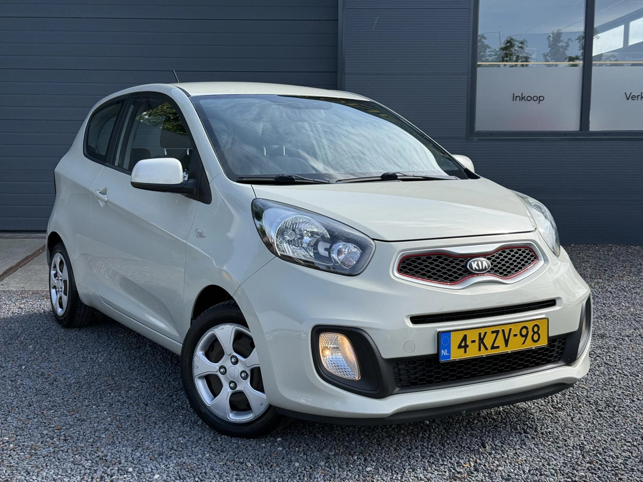 Hoofdafbeelding Kia Picanto