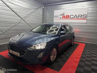 Hoofdafbeelding Ford Focus Ford Focus Wagon 1.0 EcoBoost Hybrid Titanium X Business