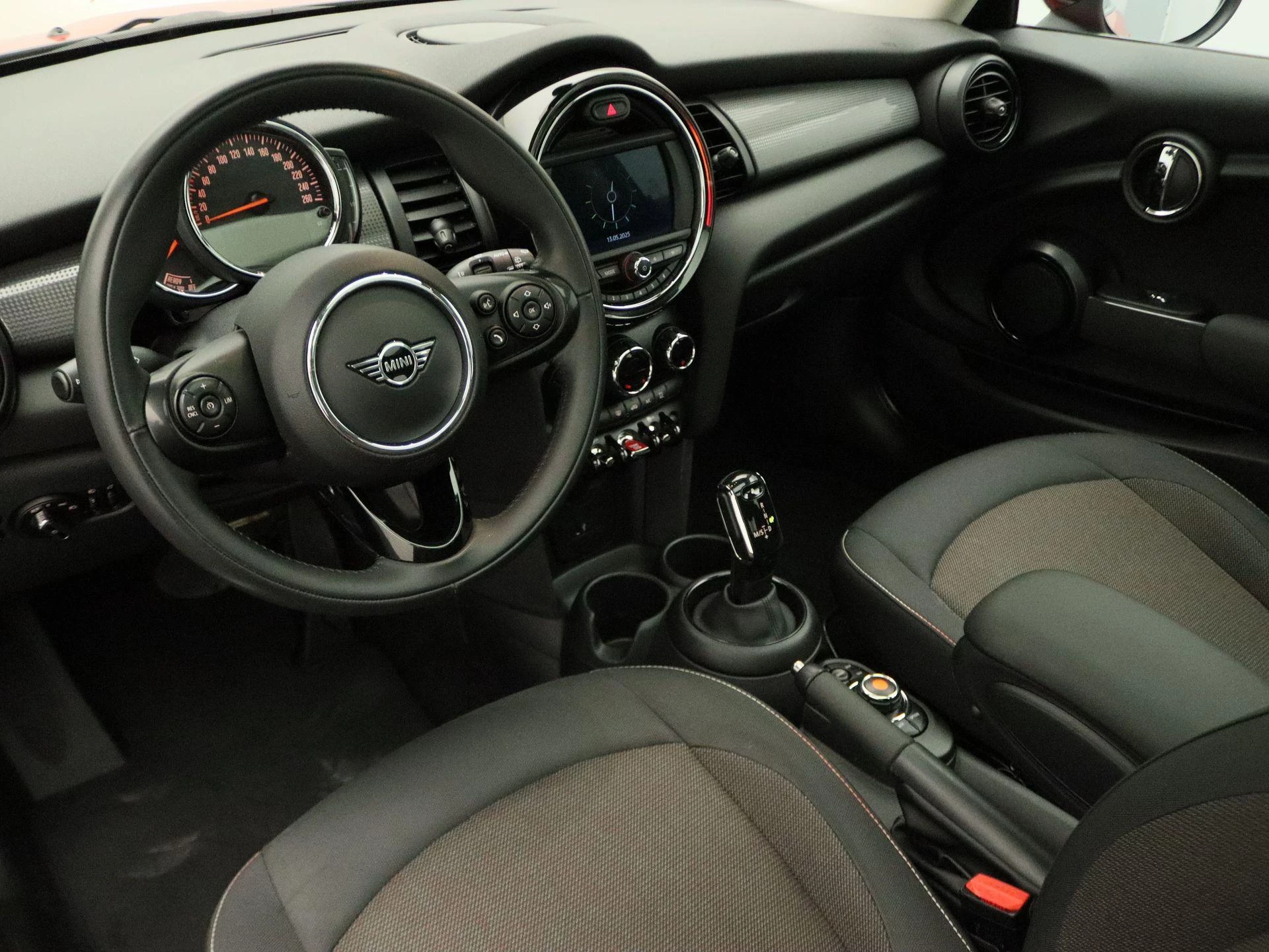 Hoofdafbeelding MINI 3-deurs