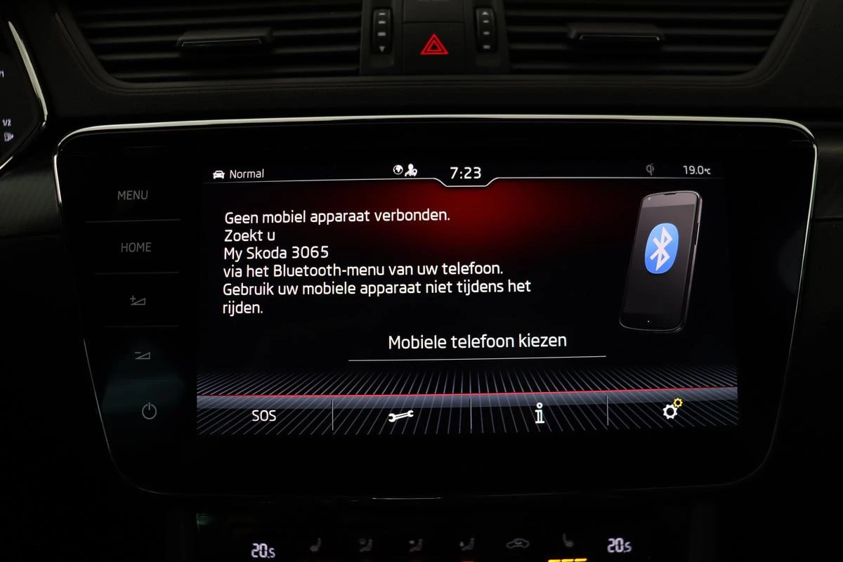 Hoofdafbeelding Škoda Superb