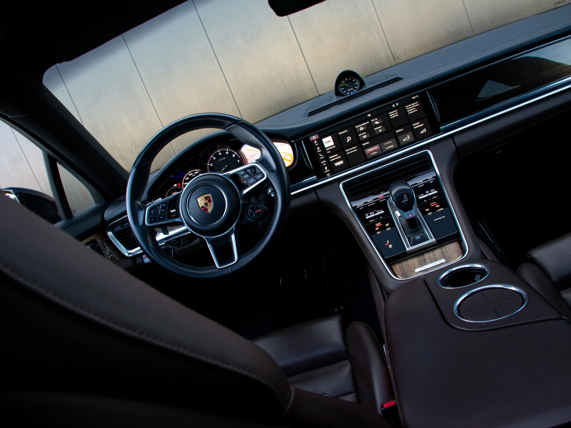 Hoofdafbeelding Porsche Panamera