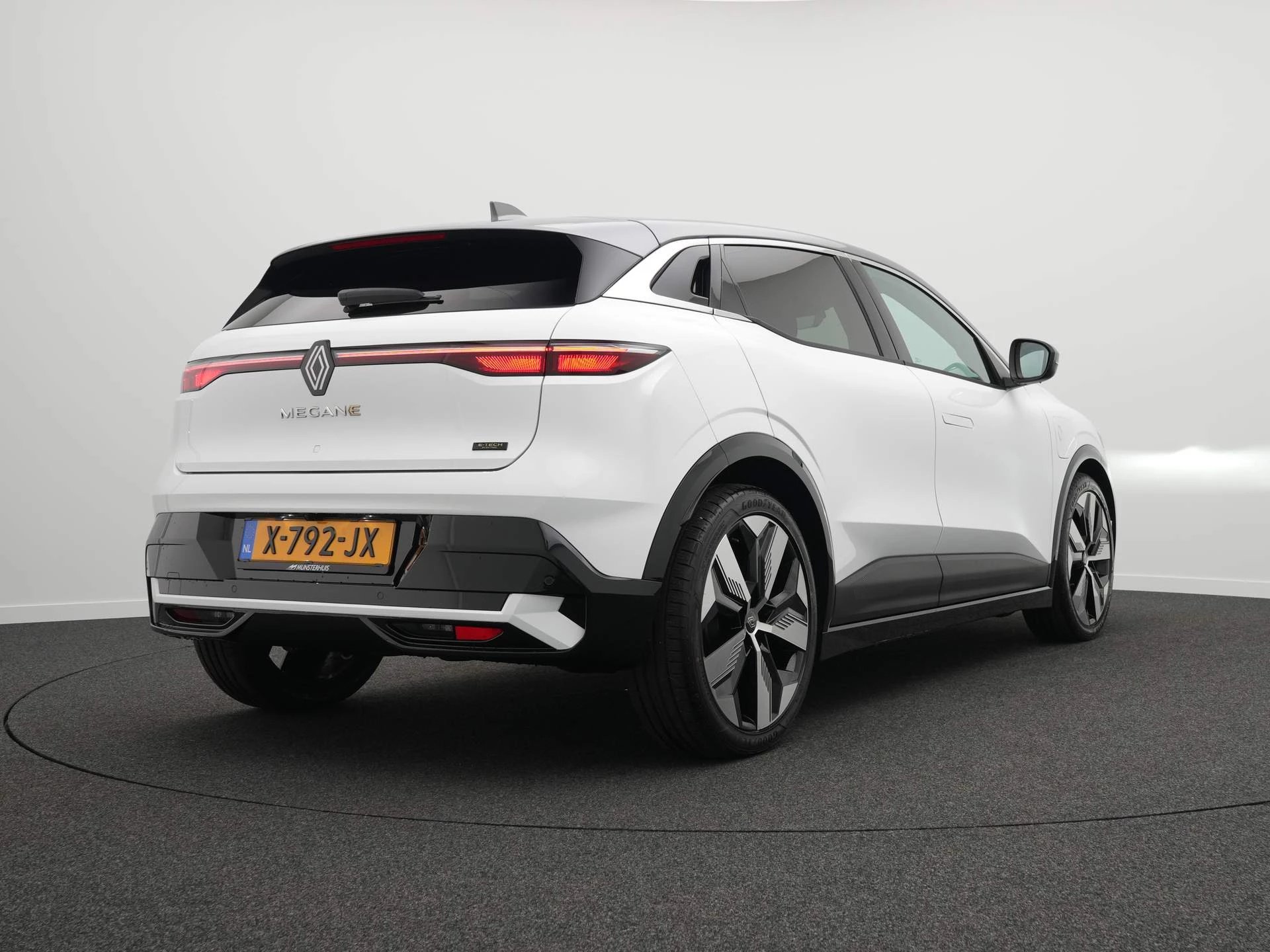 Hoofdafbeelding Renault Megane E-Tech