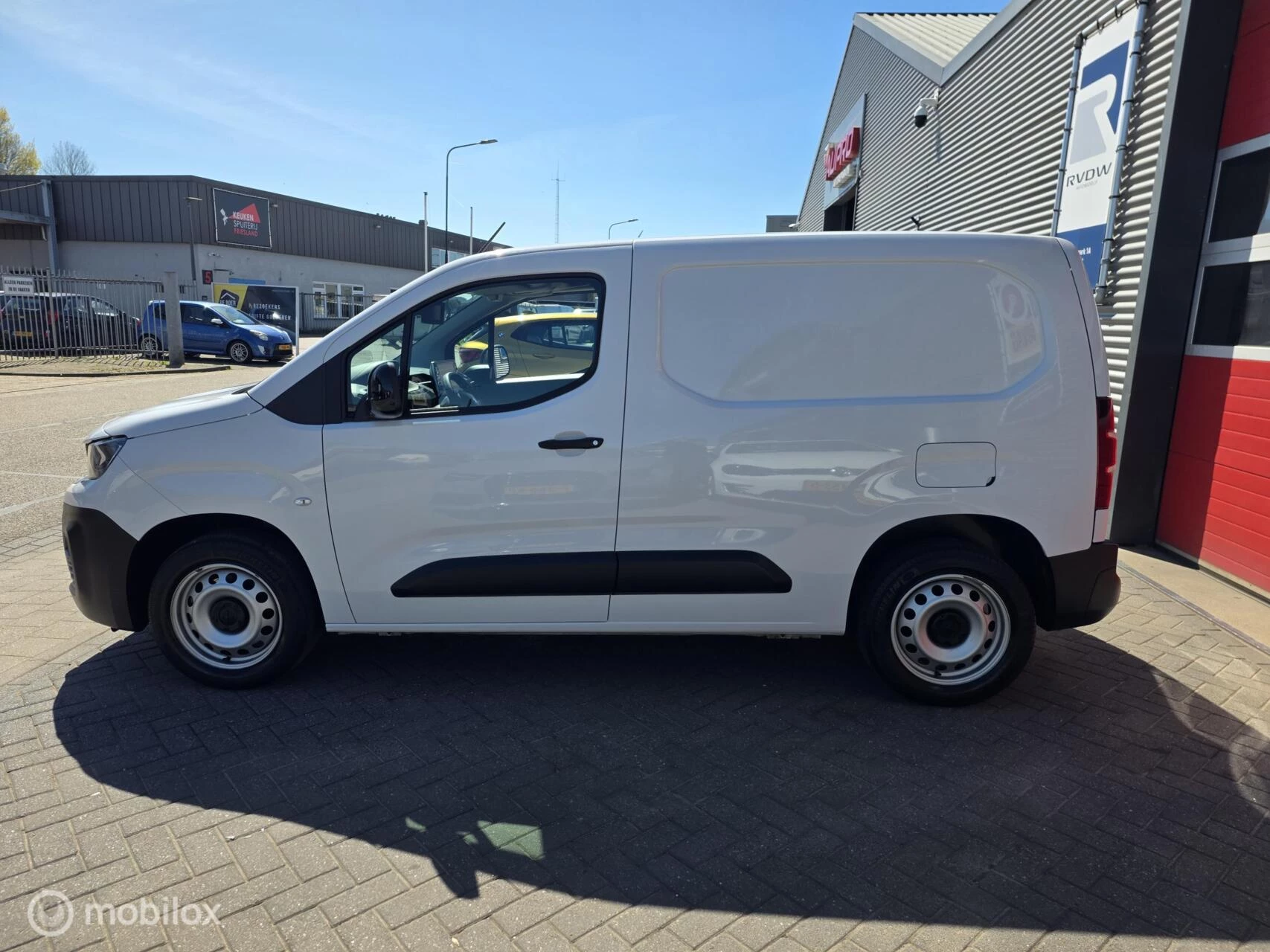 Hoofdafbeelding Peugeot Partner