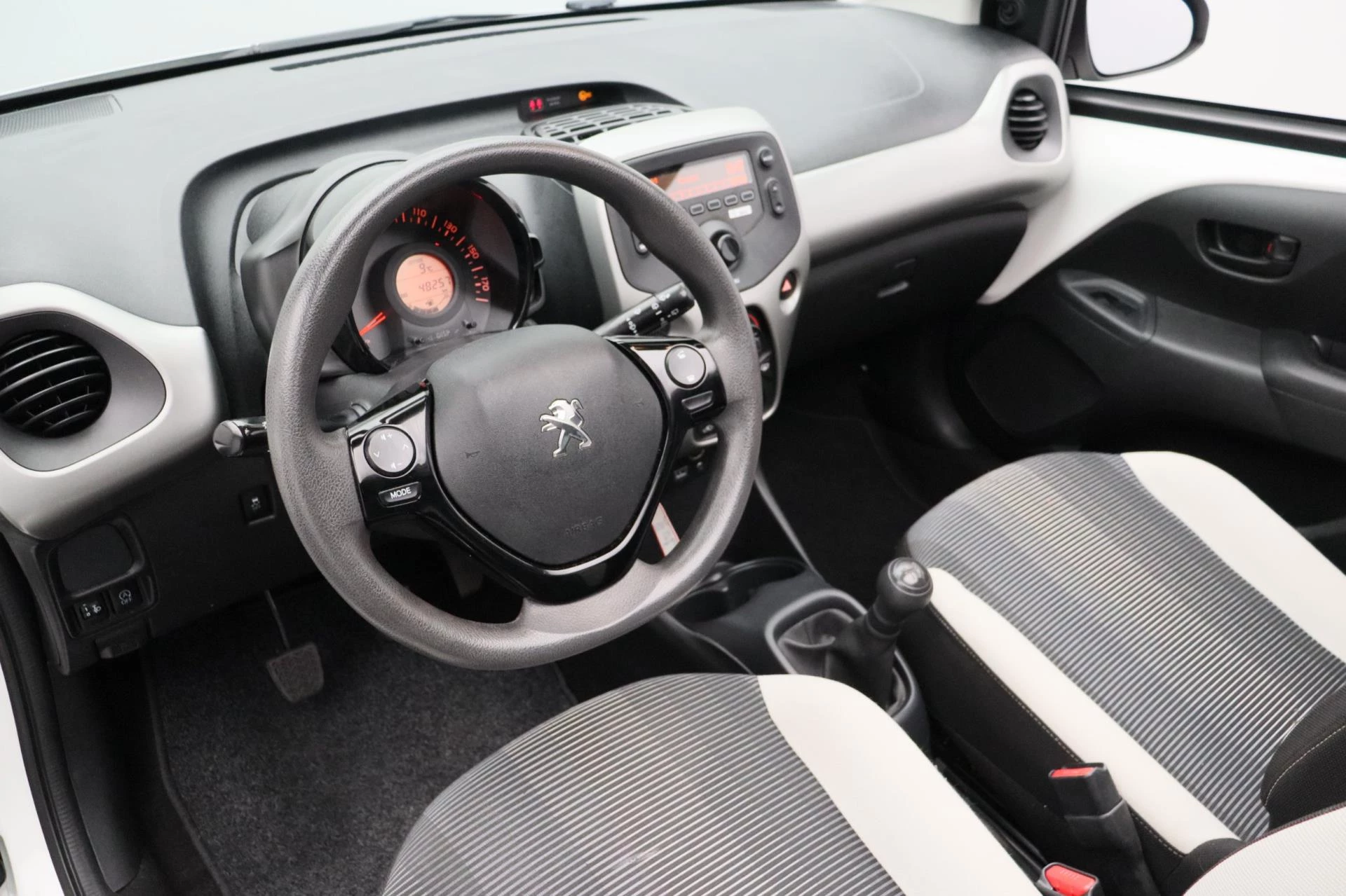 Hoofdafbeelding Peugeot 108