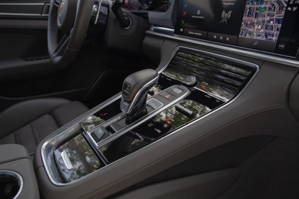 Hoofdafbeelding Porsche Panamera