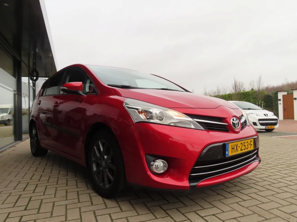 Hoofdafbeelding Toyota Verso