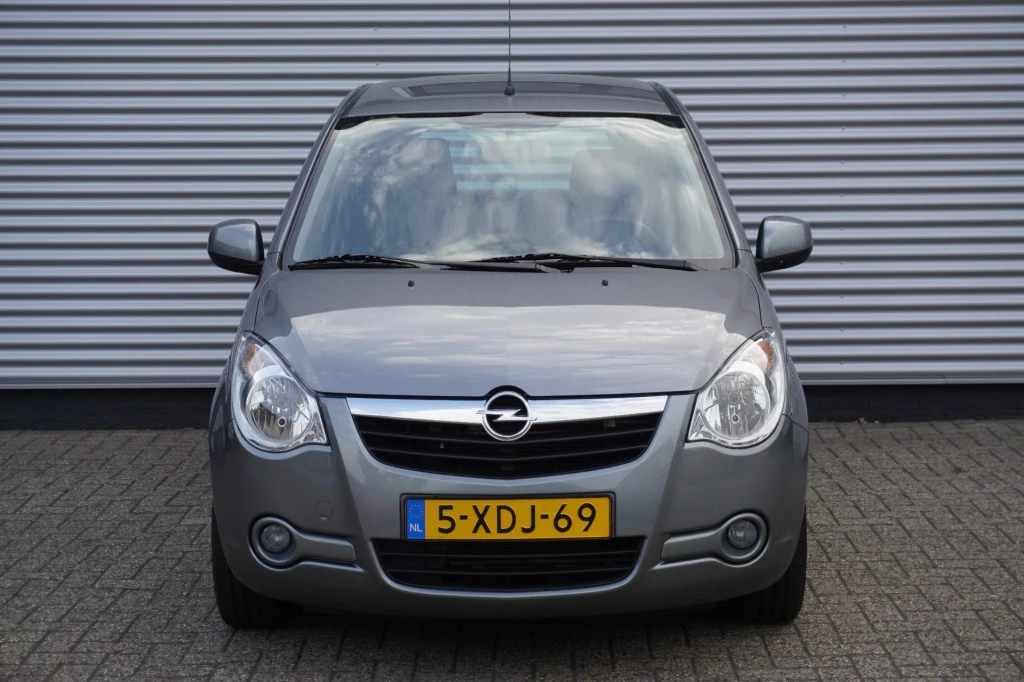 Hoofdafbeelding Opel Agila
