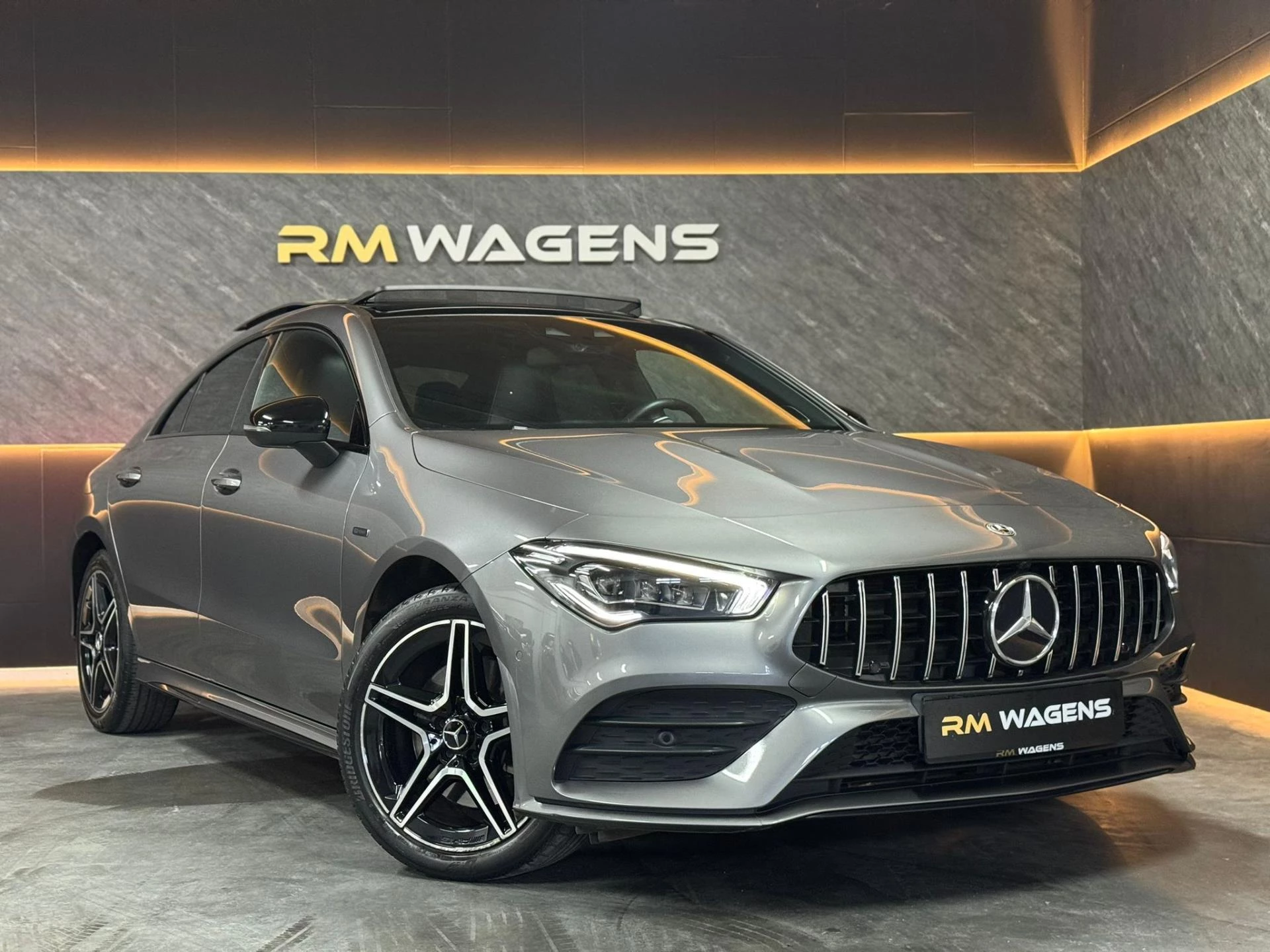 Hoofdafbeelding Mercedes-Benz CLA