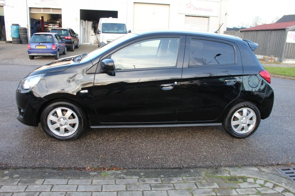 Hoofdafbeelding Mitsubishi Space Star