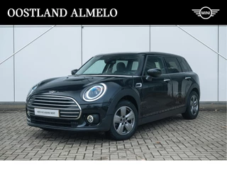 MINI Clubman Cooper Classic Automaat / Achteruitrijcamera / LED / Comfort Access / Comfortstoelen / Stoelverwarming