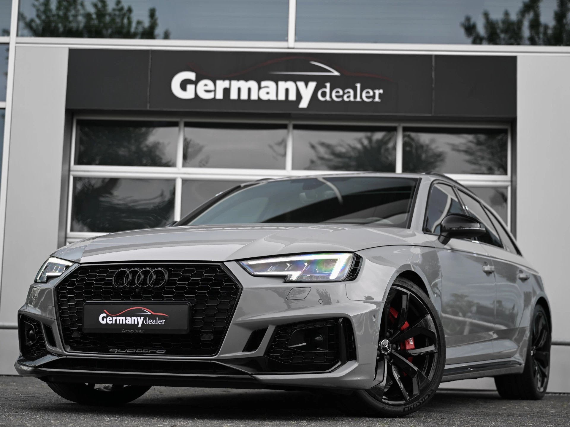 Hoofdafbeelding Audi RS4