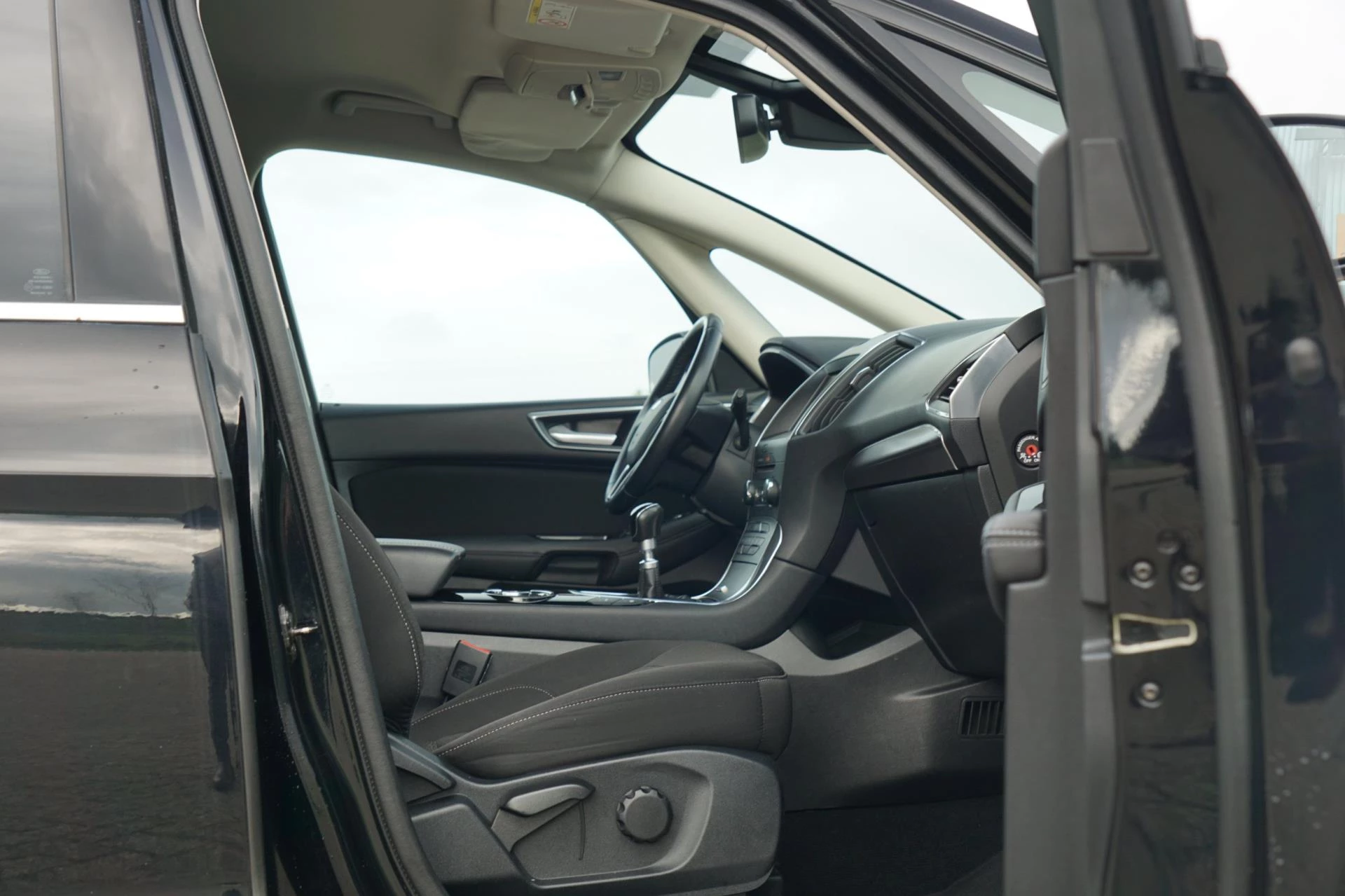 Hoofdafbeelding Ford Galaxy