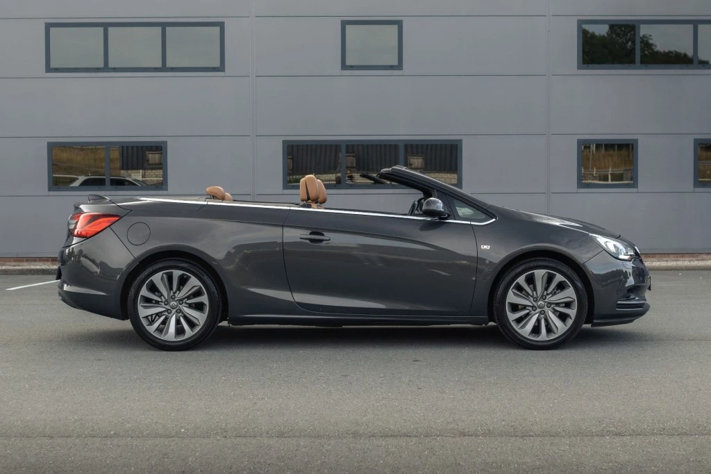 Hoofdafbeelding Opel Cascada