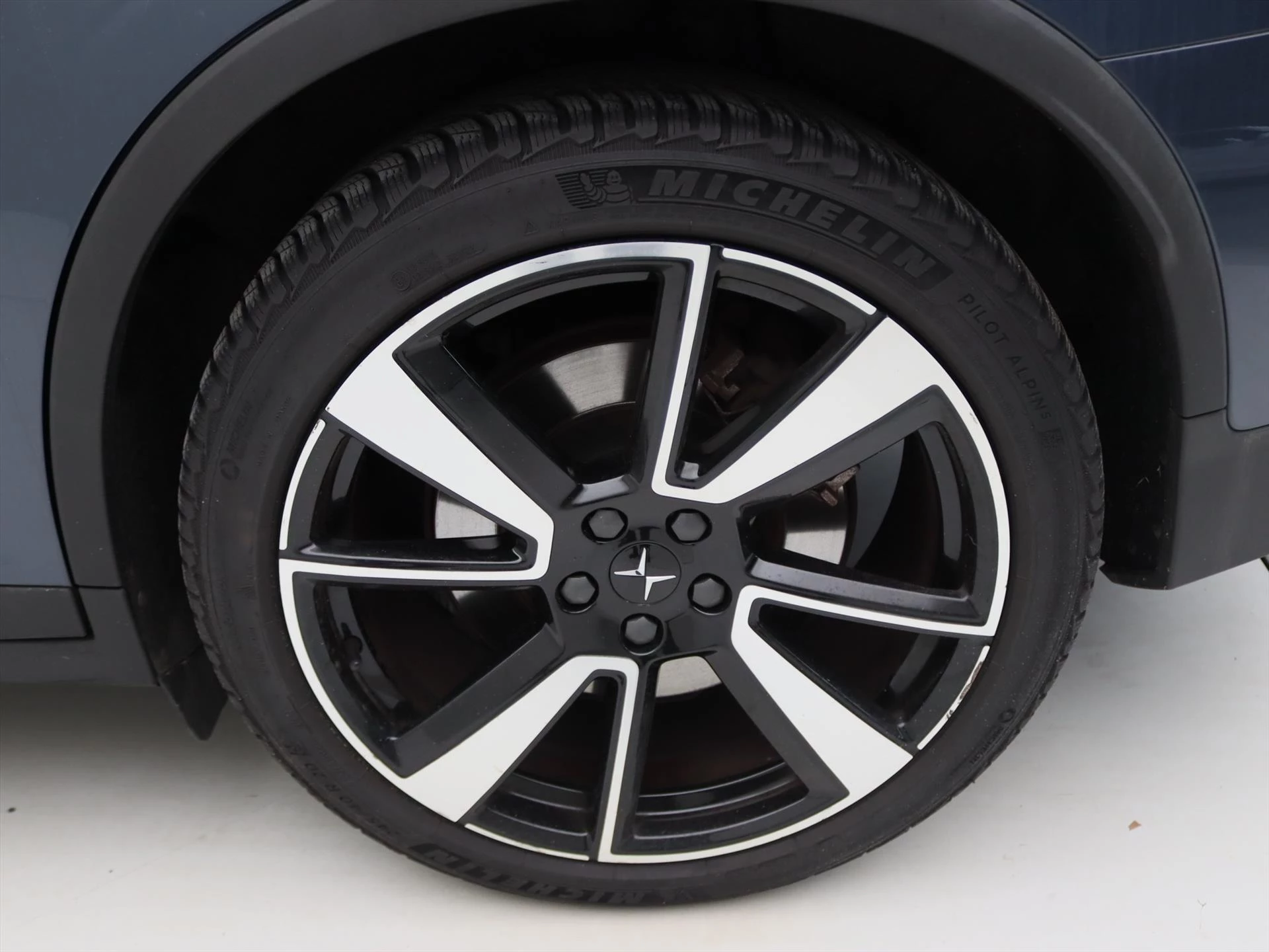 Hoofdafbeelding Polestar 2