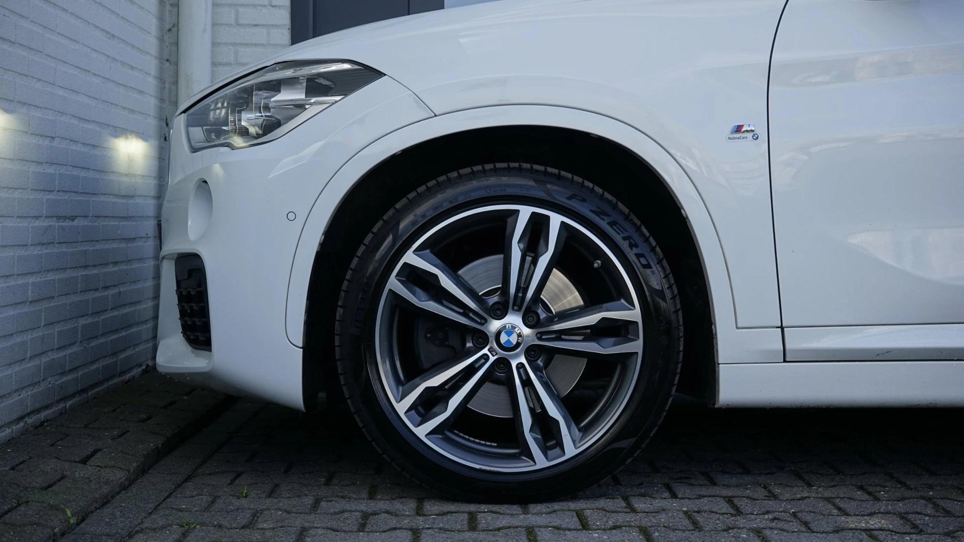 Hoofdafbeelding BMW X1