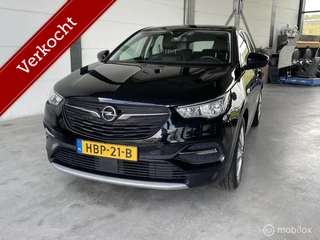 Opel Grandland X 1.2 Turbo Business Executive