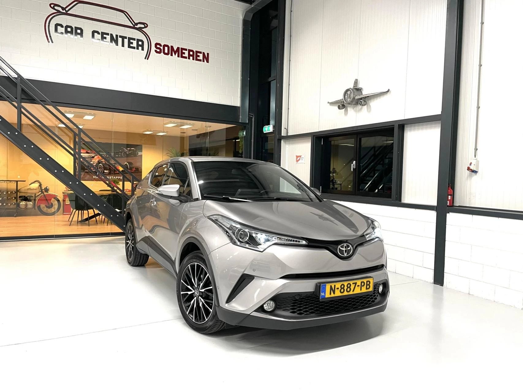 Hoofdafbeelding Toyota C-HR