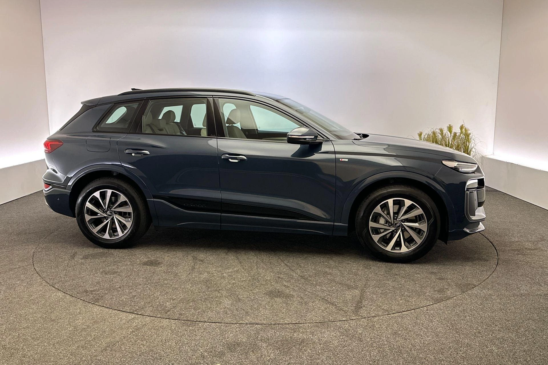 Hoofdafbeelding Audi Q6 e-tron