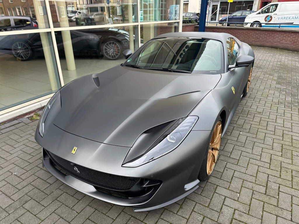 Hoofdafbeelding Ferrari 812