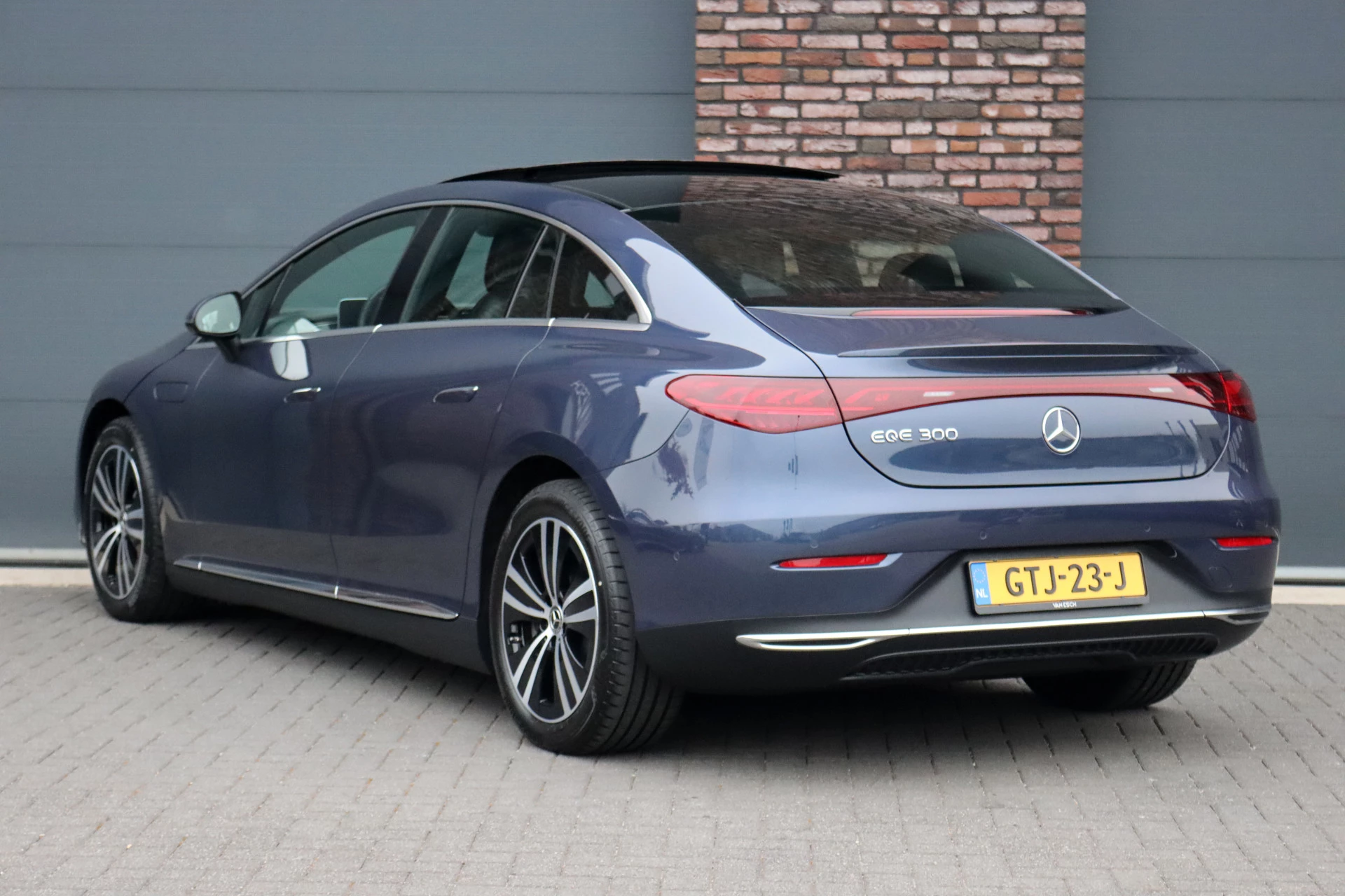 Hoofdafbeelding Mercedes-Benz EQE