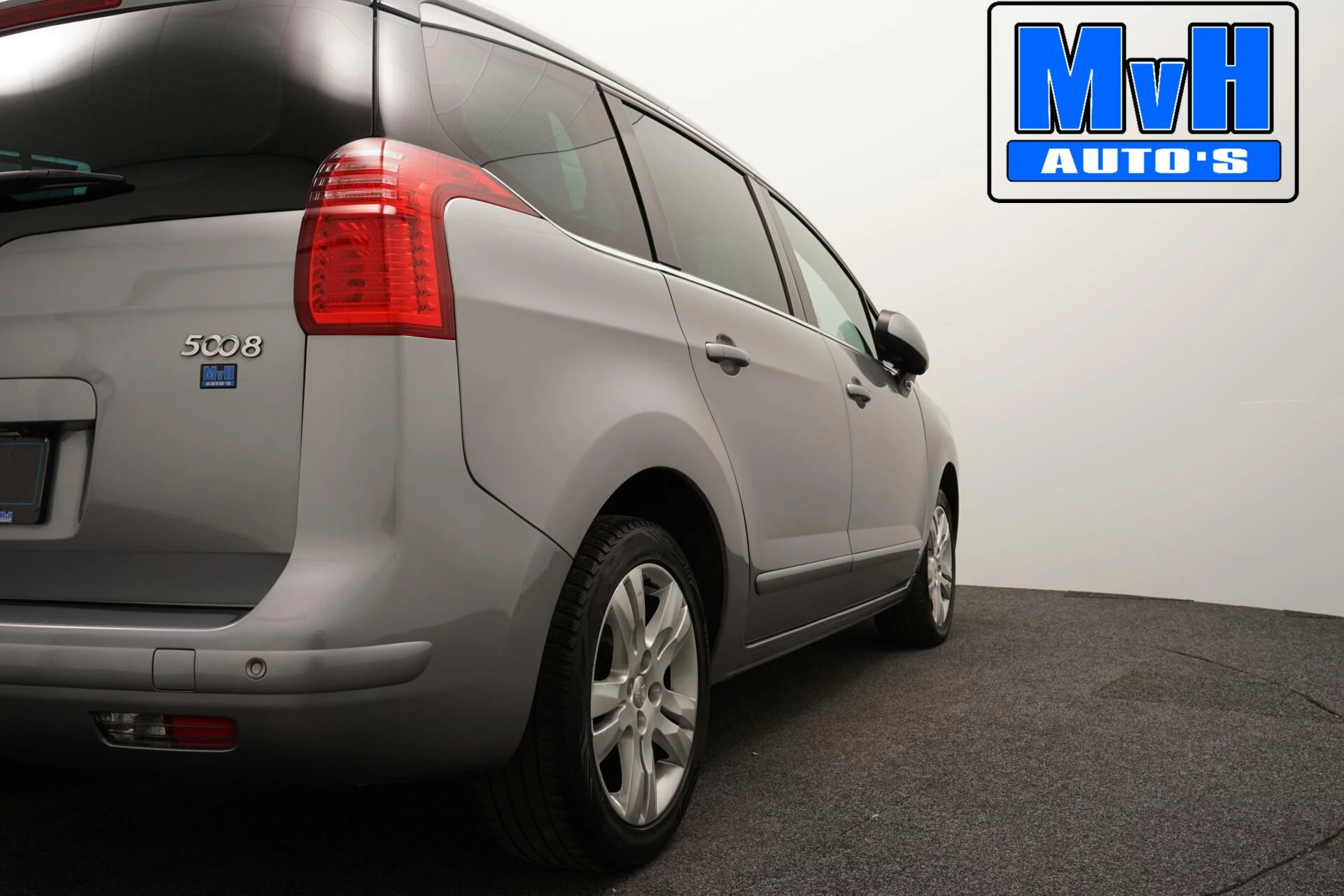 Hoofdafbeelding Peugeot 5008
