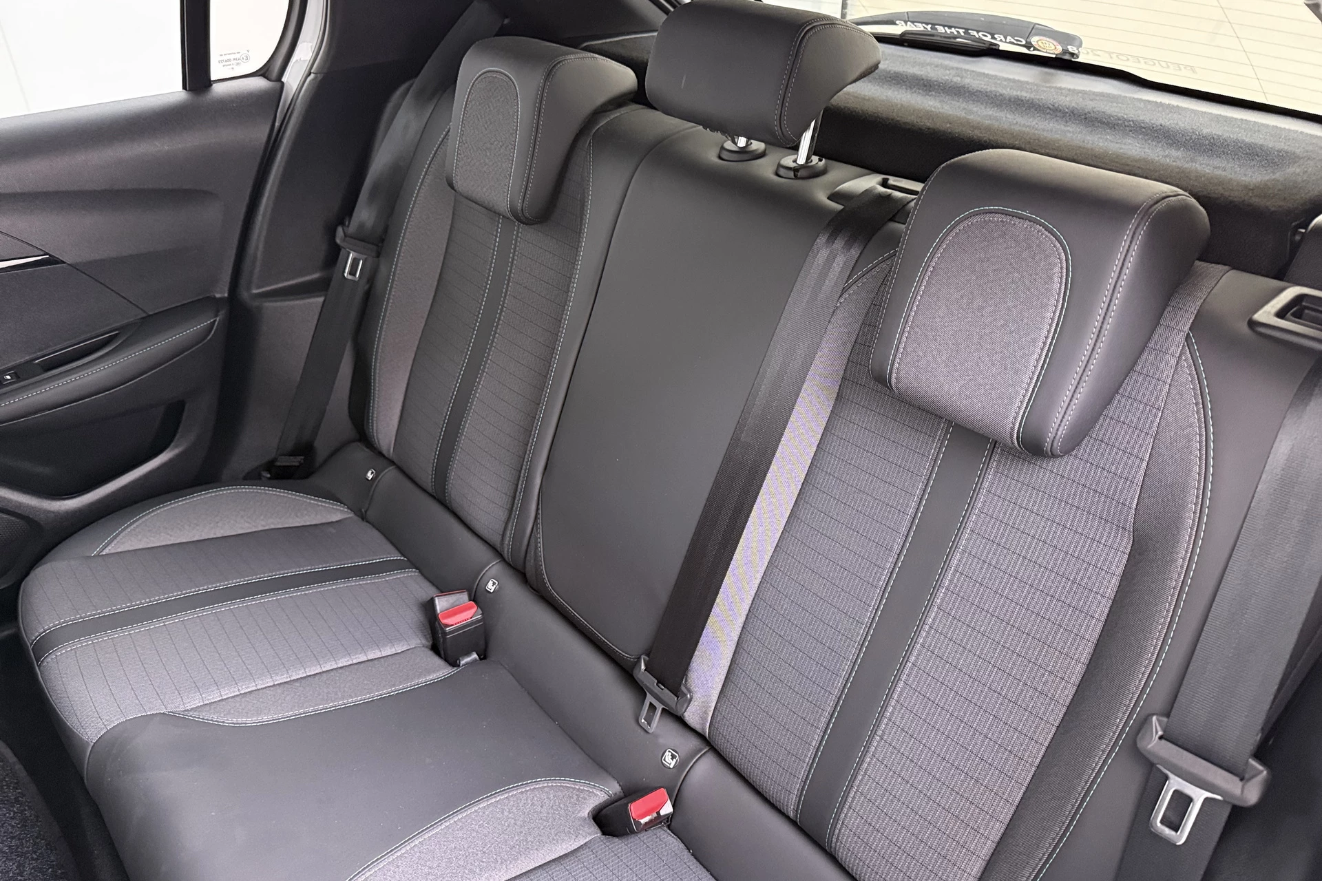 Hoofdafbeelding Peugeot e-208