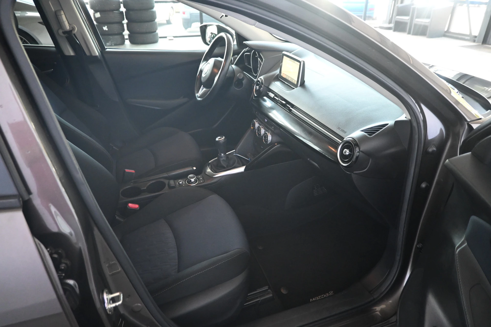 Hoofdafbeelding Mazda 2