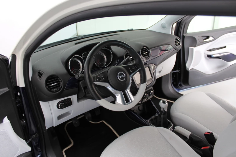Hoofdafbeelding Opel ADAM