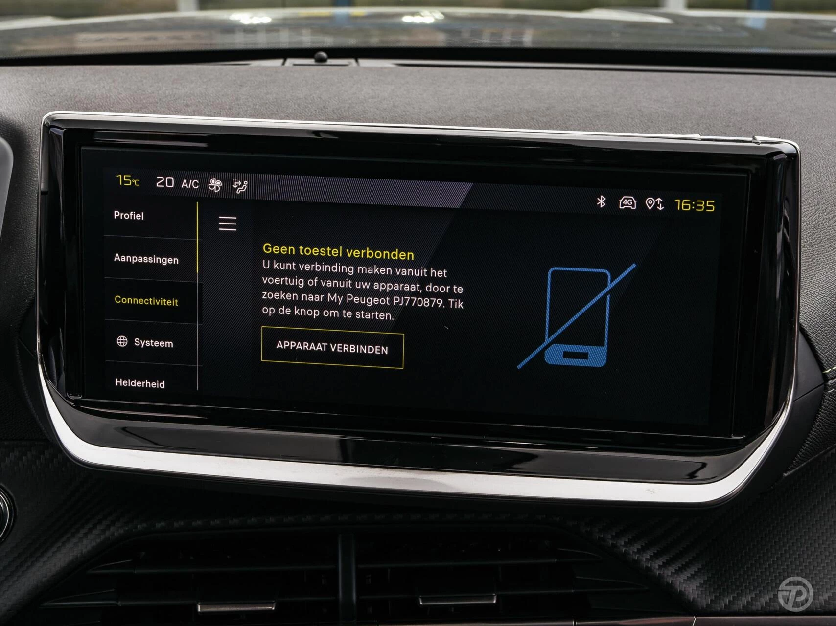 Hoofdafbeelding Peugeot e-2008