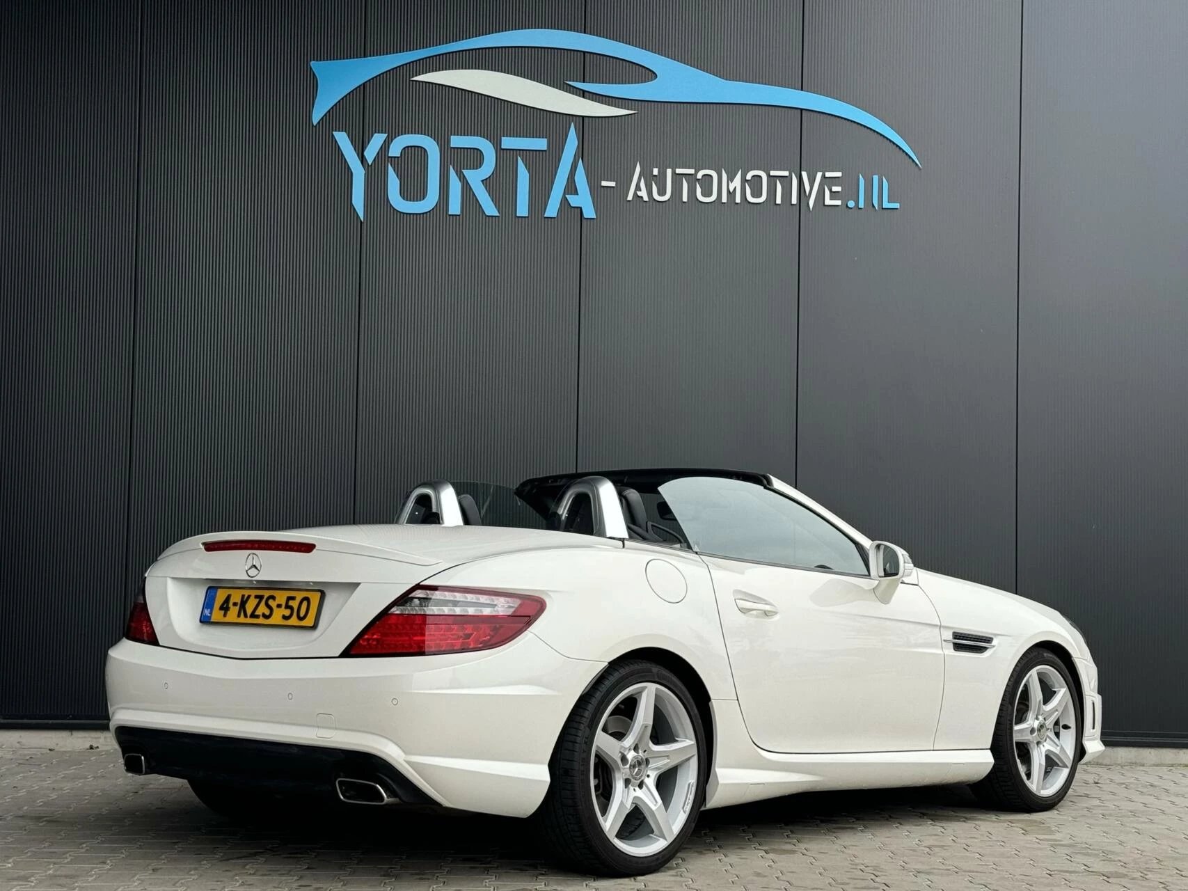 Hoofdafbeelding Mercedes-Benz SLK