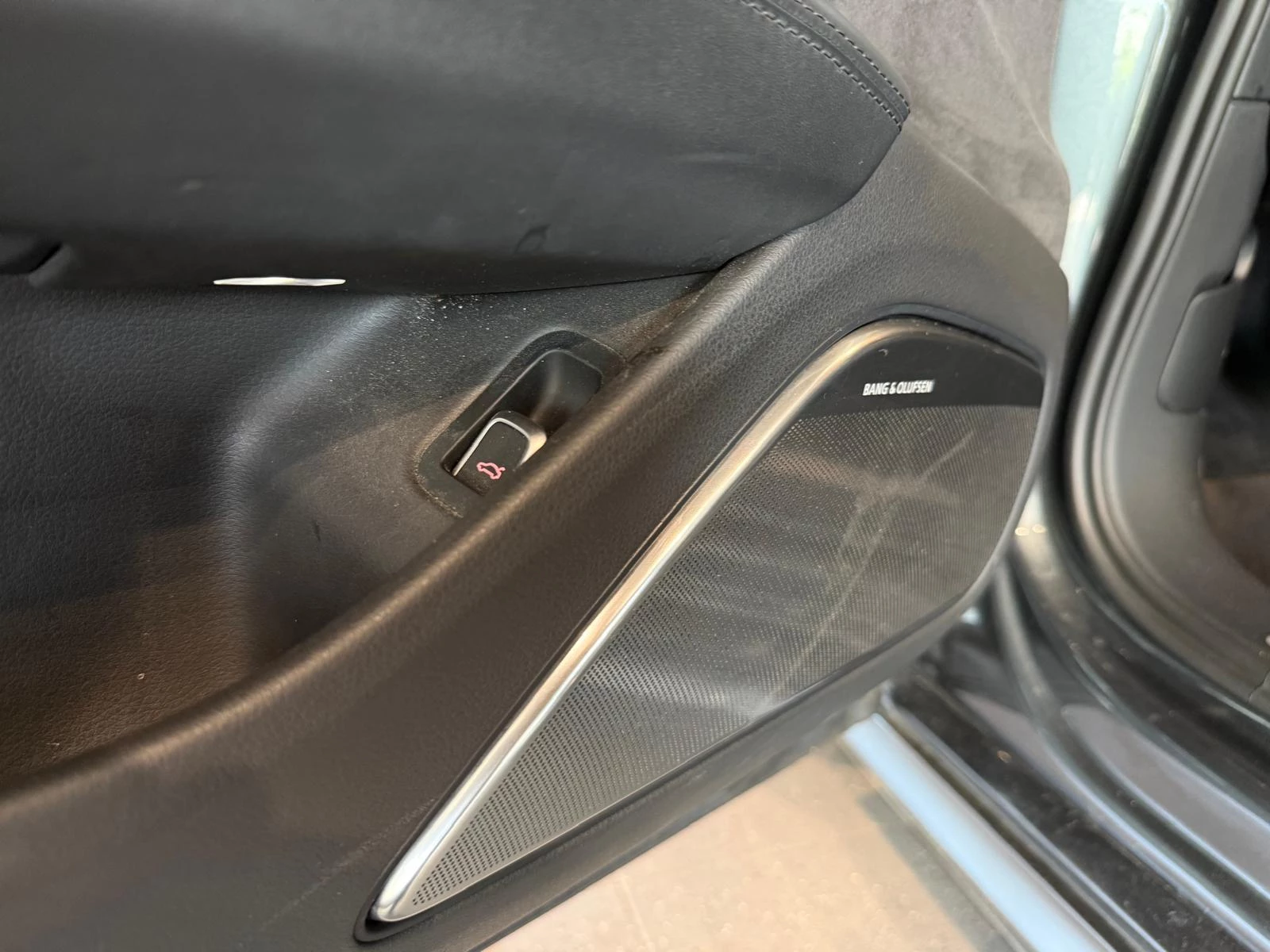 Hoofdafbeelding Audi A8