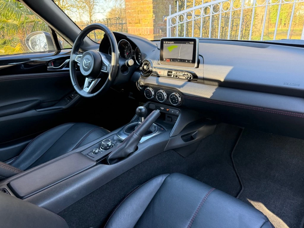 Hoofdafbeelding Mazda MX-5