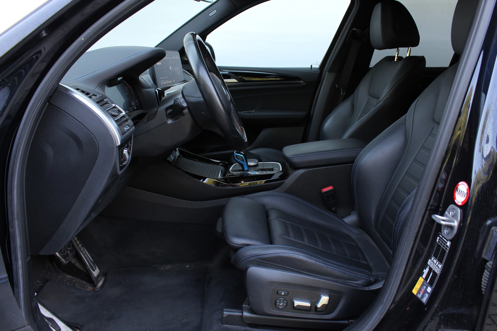 Hoofdafbeelding BMW iX3