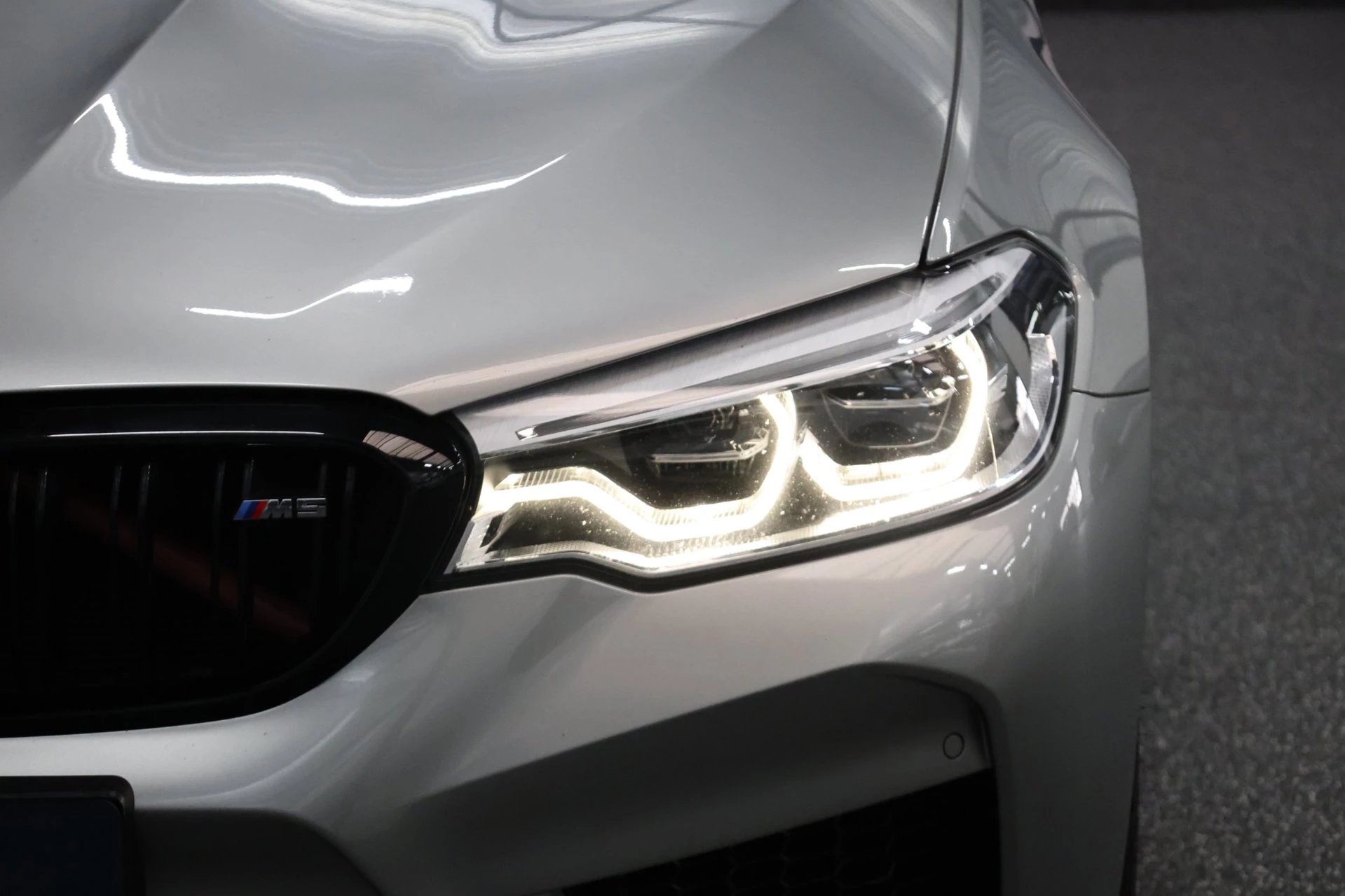 Hoofdafbeelding BMW M5