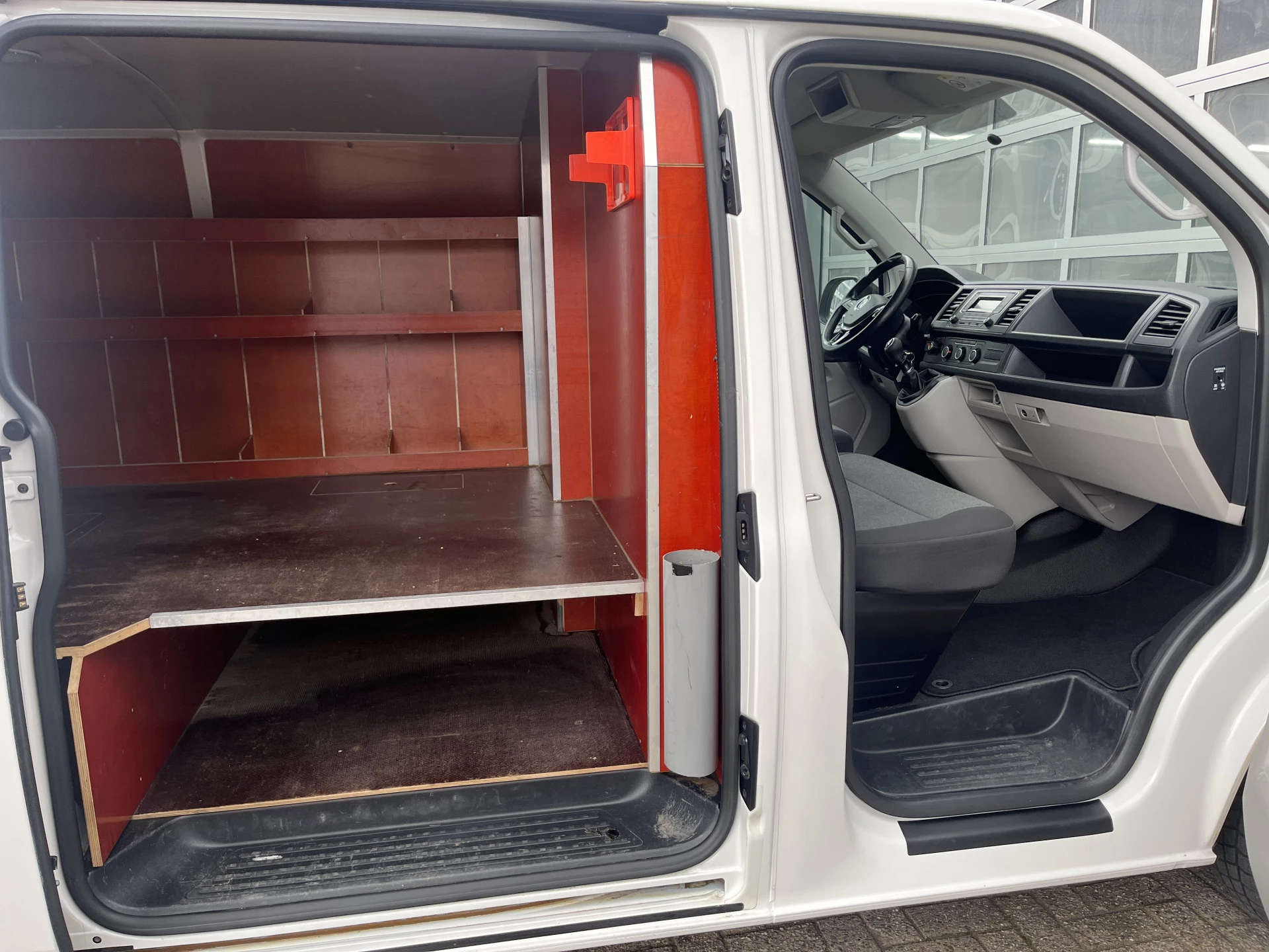 Hoofdafbeelding Volkswagen Transporter