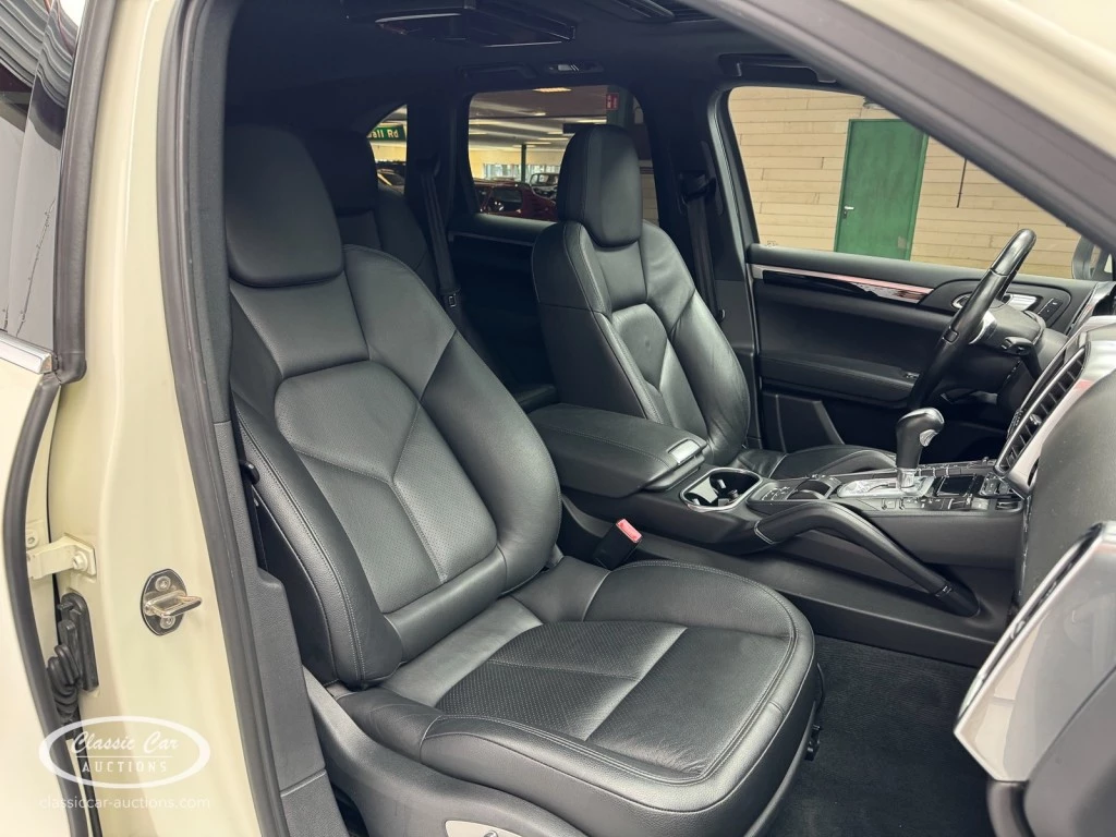 Hoofdafbeelding Porsche Cayenne