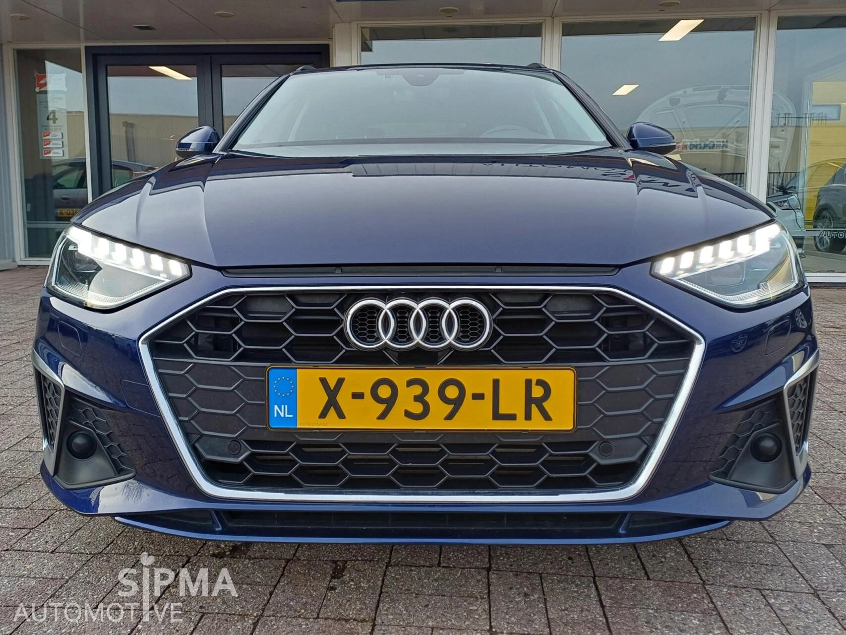 Hoofdafbeelding Audi A4