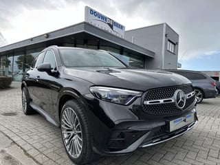 Mercedes-Benz GLC 300e 4MATIC AMG Line ADVANCED PLUS Trekhaak | Digital Light | Pano-Dak | HUD | 360-Camera Let op getoonde set om velgen 21 inch AMG tegen meerprijs 3000,—