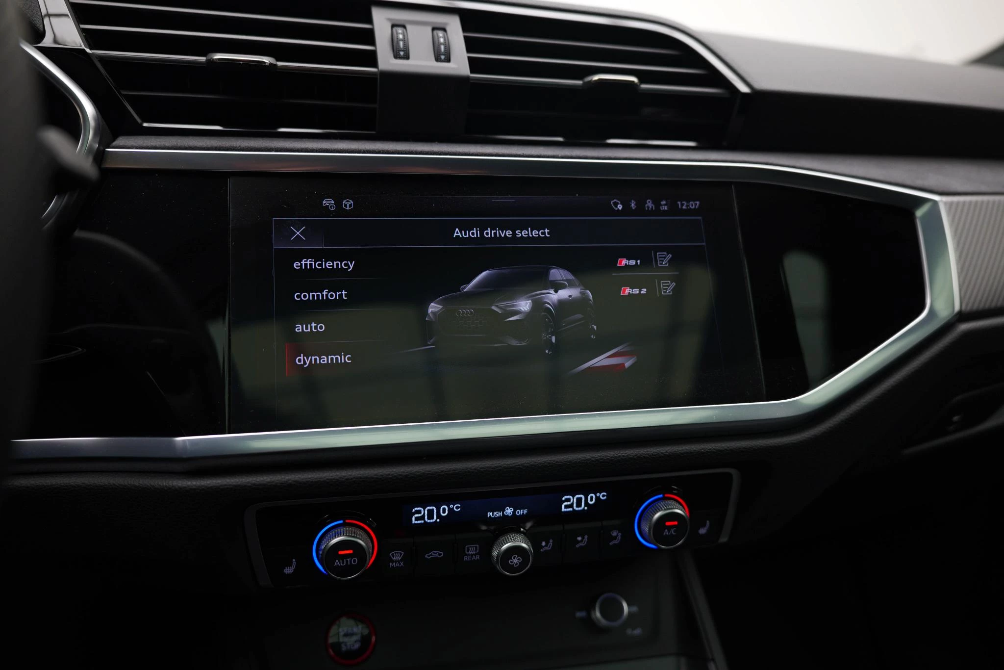 Hoofdafbeelding Audi RSQ3