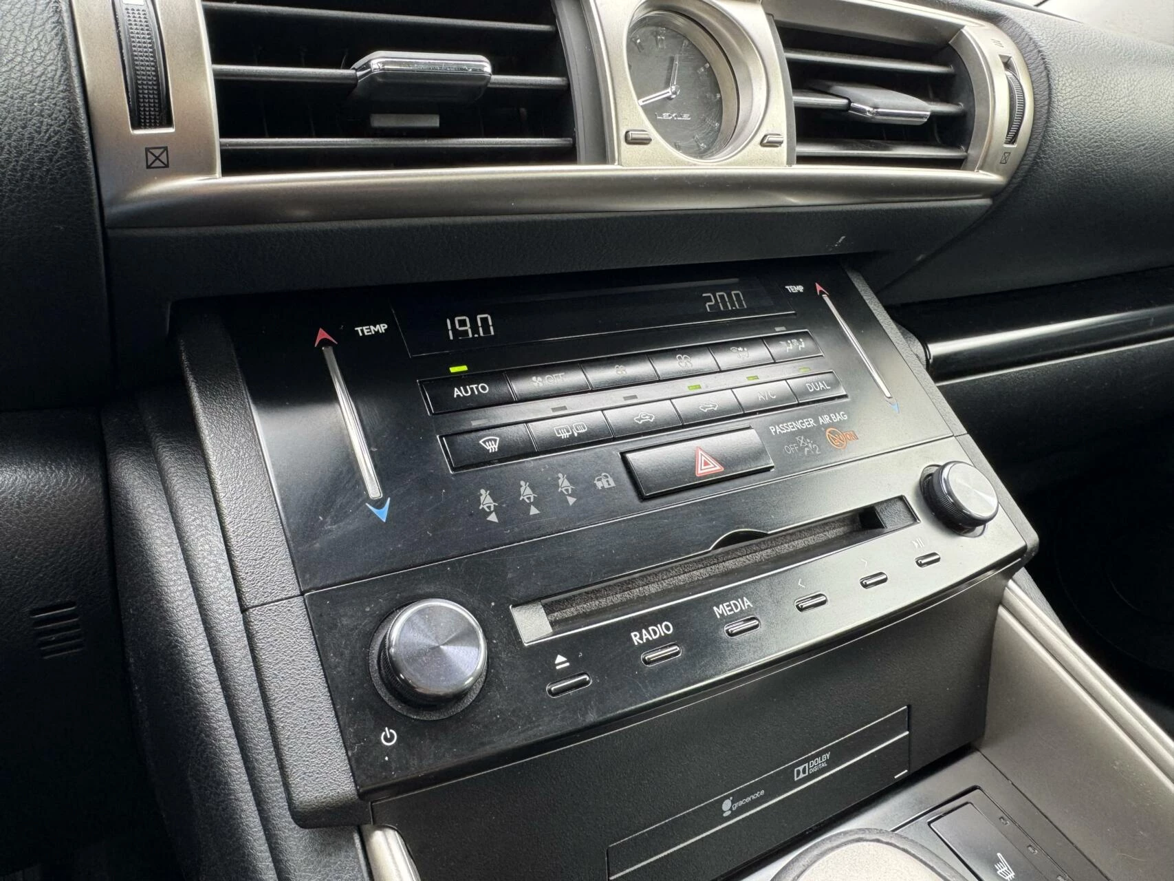 Hoofdafbeelding Lexus IS
