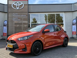 Toyota Yaris 1.5 Hybrid ACTIVE NAVI 4S-BANDEN APPLE/ANDROID CAMERA CLIMA AD-CRUISE BLUETOOTH