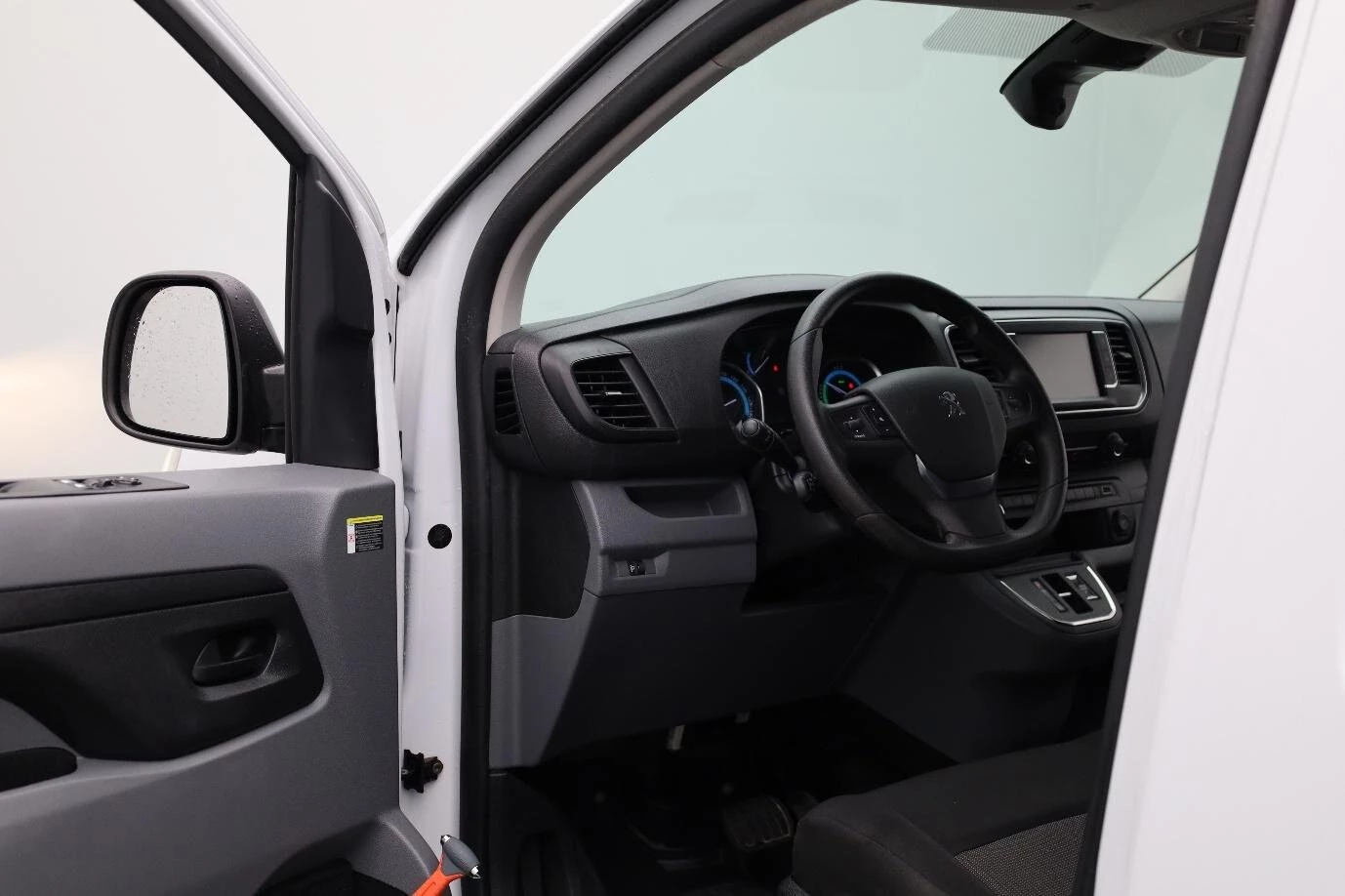 Hoofdafbeelding Peugeot e-Expert