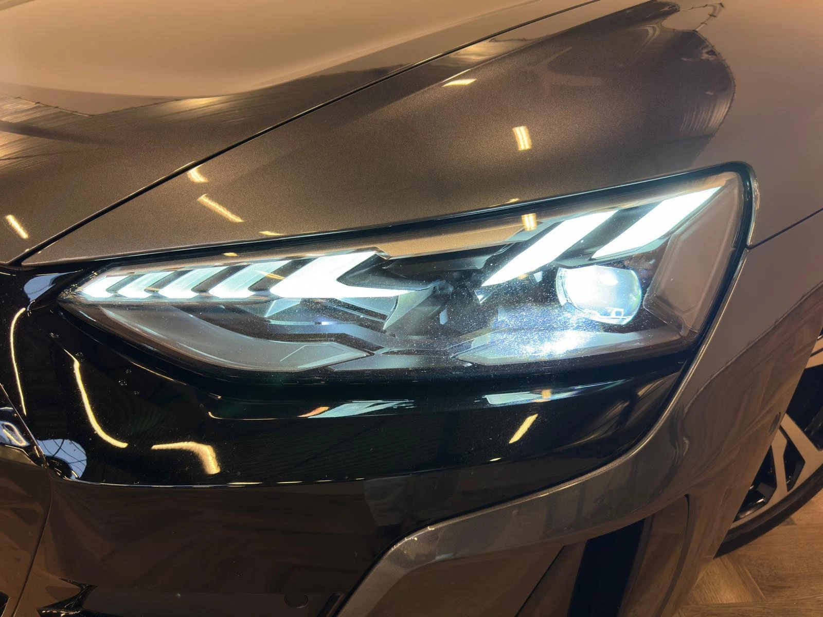 Hoofdafbeelding Audi e-tron GT