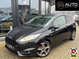 Hoofdafbeelding Ford Fiesta Ford Fiesta 1.6 ST2 182PK | ZEER NETTE STAAT | Dealeronderhouden | Achteruitrijcamera | Recaro | Sony Audio | Michelin Pilot Sport Banden |Navigatie | Airco | Sportonderstel | Startbutton | 2 Sleutels |